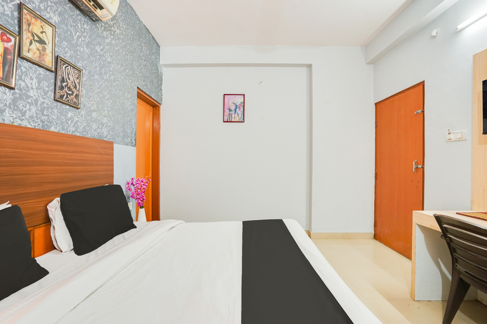 hotel o jln marg malviya nagar formerly hotel braj haveli