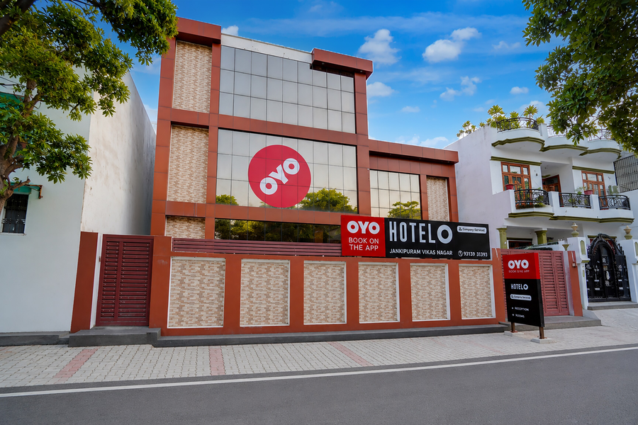 Super Hotel O Jankipuram Vikas Nagar,Golf City,3 star