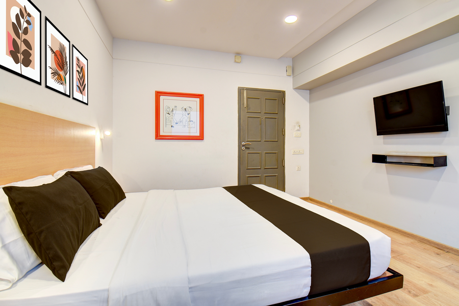 super townhouse balewadi