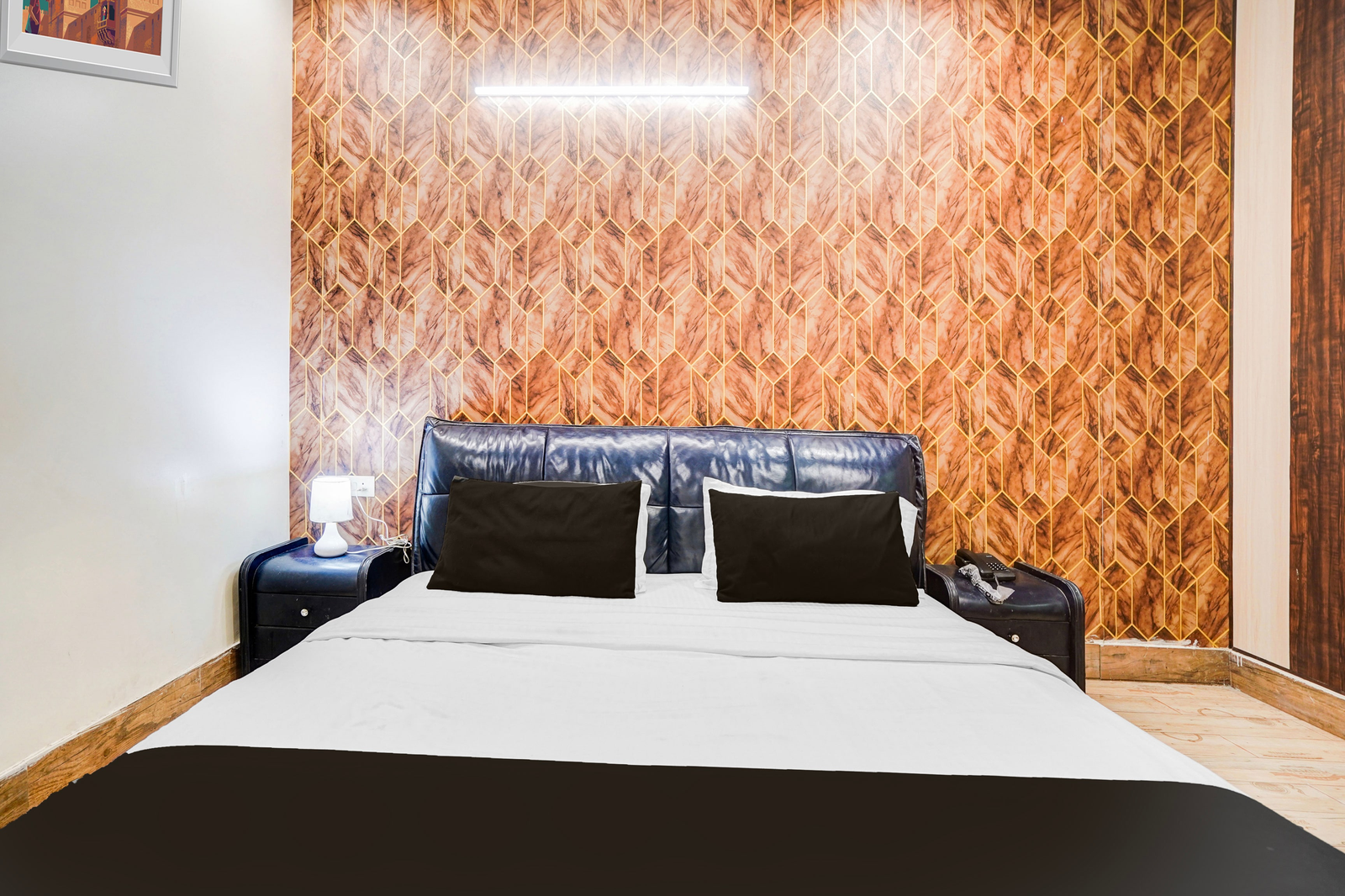 super townhouse keshavpuram