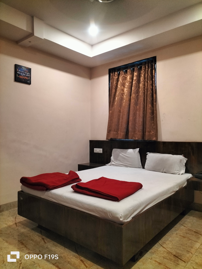 hotel shri pushpanjali