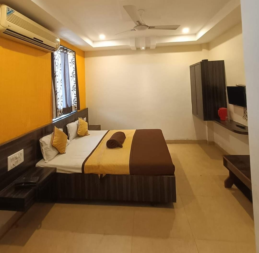 hotel shri pushpanjali
