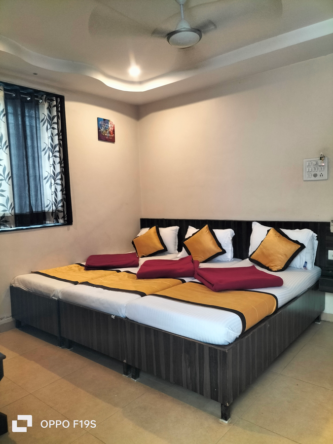 hotel shri pushpanjali