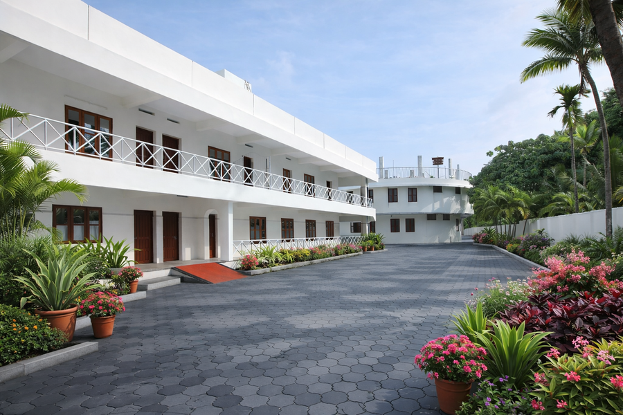 hotel indraprastha varkala