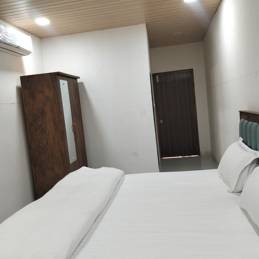 preet holiday resort
