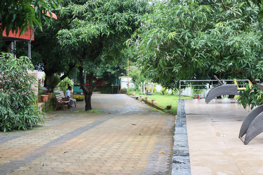 preet holiday resort