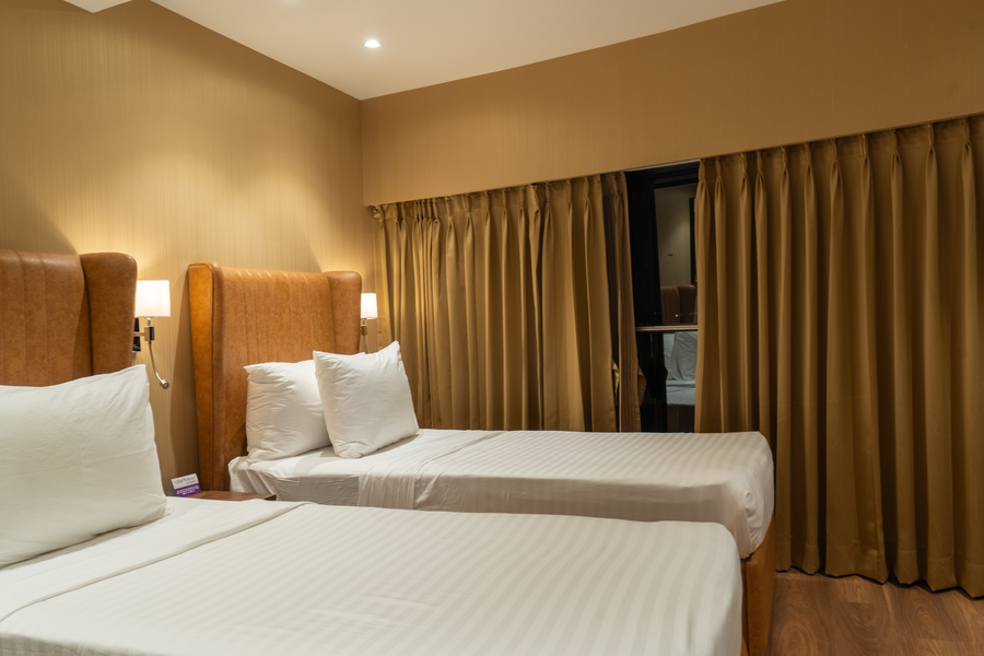 clarks inn suites hyderabad airport