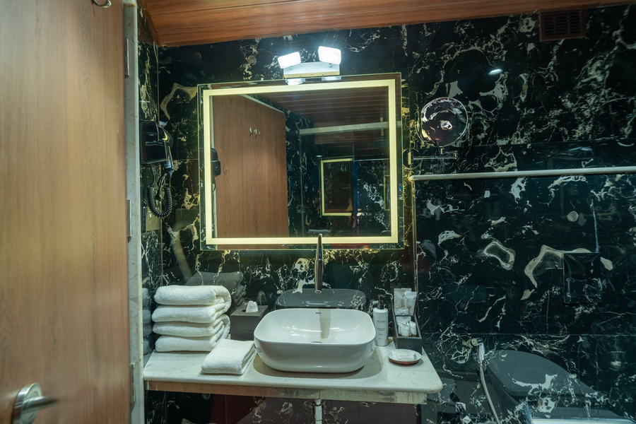 clarks inn suites hyderabad airport