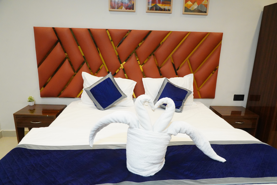 kailasha inn