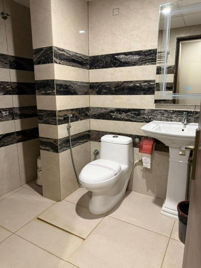 lg signature suites kalyan nagar
