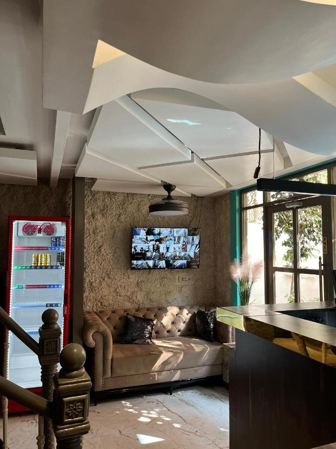 lg signature suites kalyan nagar