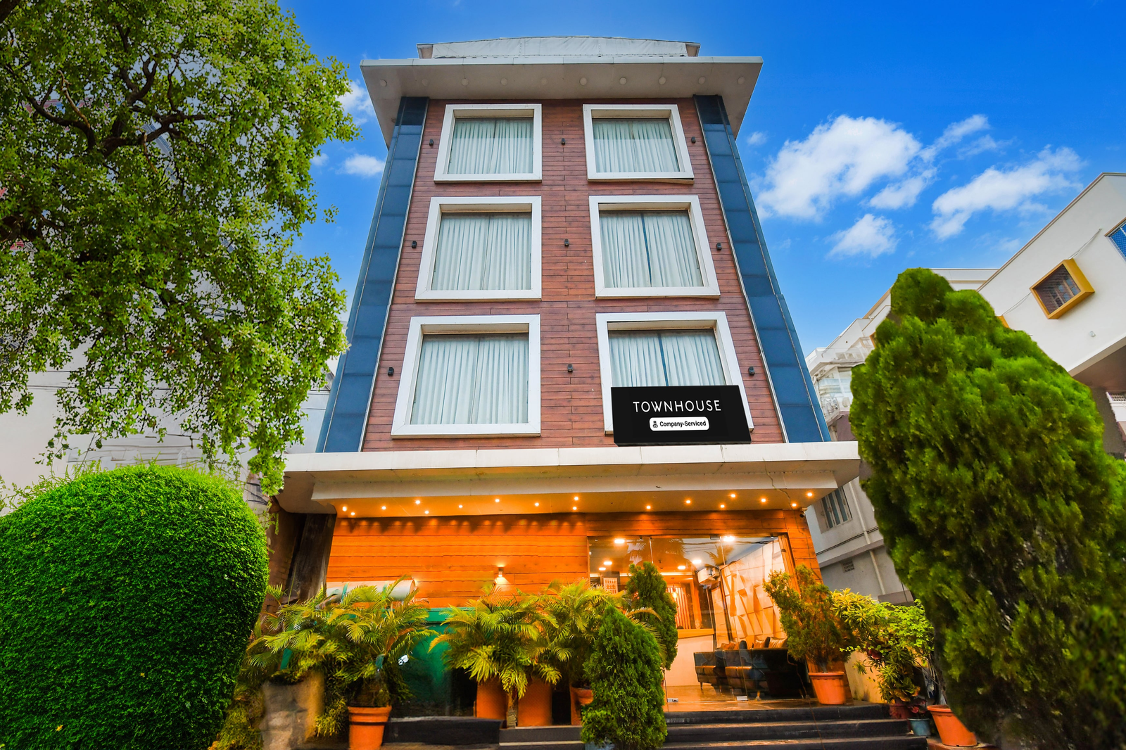 super townhouse near marine drive