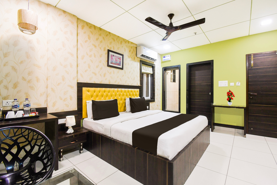super townhouse marine drive puri formerly royal crown