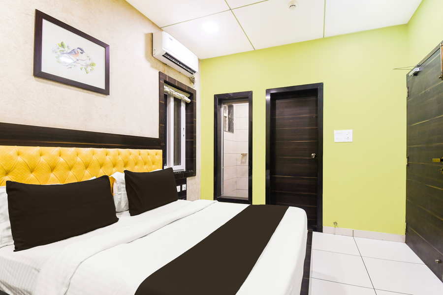 super townhouse marine drive puri formerly royal crown