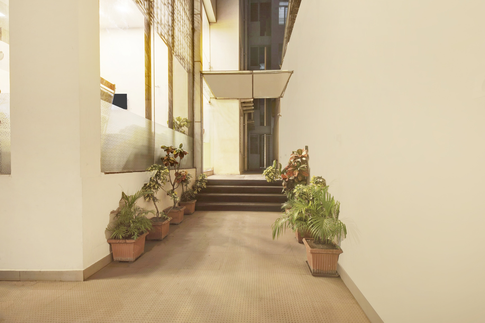 Super Townhouse City Center Near Mysore Palace Formerly Aavass Inn,,3 star