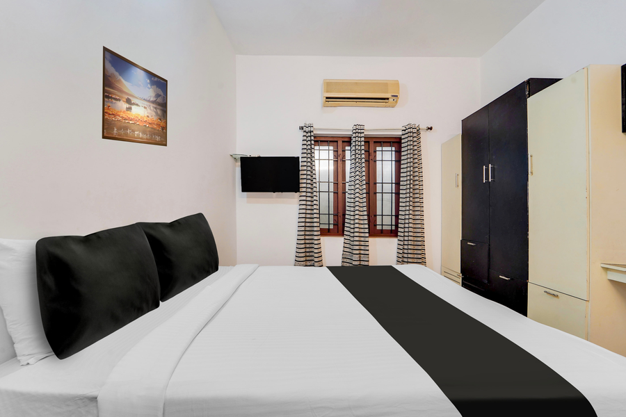 super hotel o vazhakkala