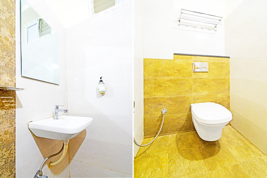 super townhouse kondapur near botanical garden formerly rrr inn