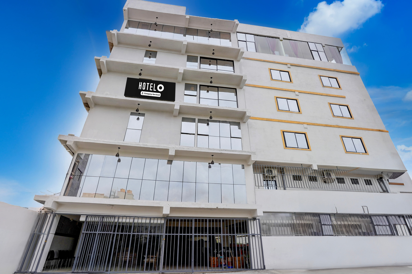 super hotel o hosur road near pes university