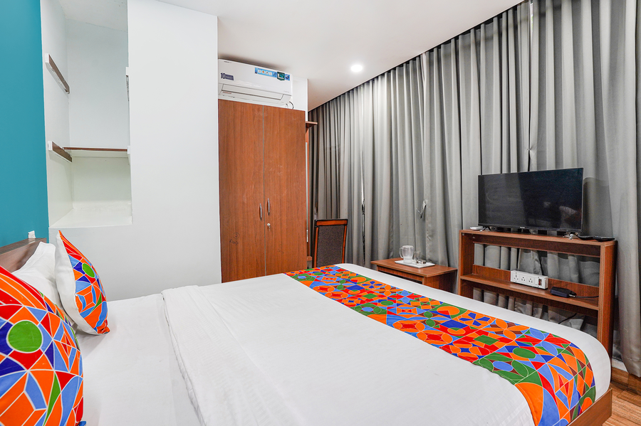 hotel rlv green palace