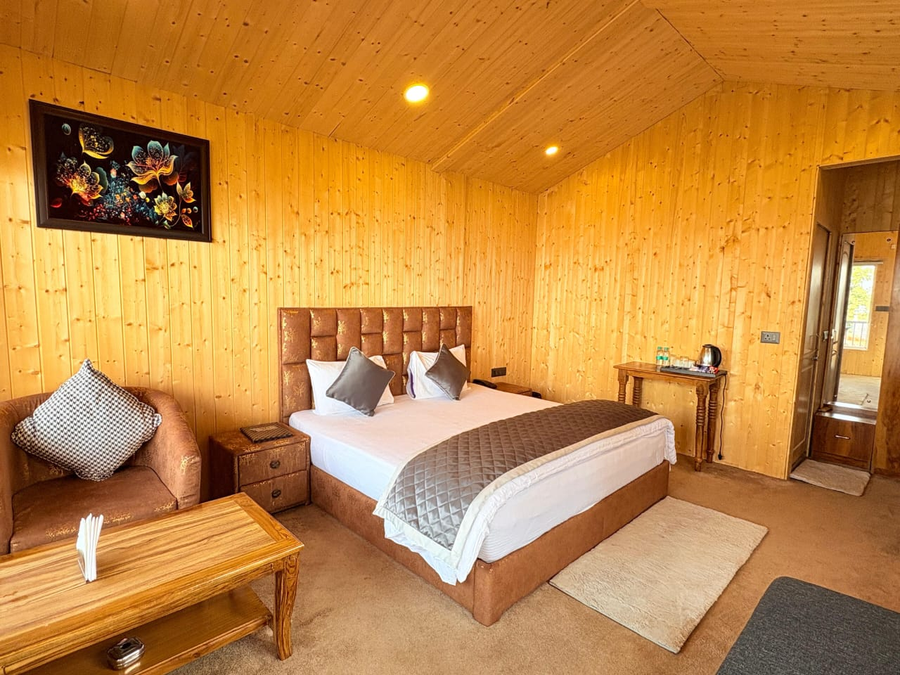 The Grand View Resorts, 66.1 Km From City Centre>>Burans Khanda, Dhanaulti ,3 star