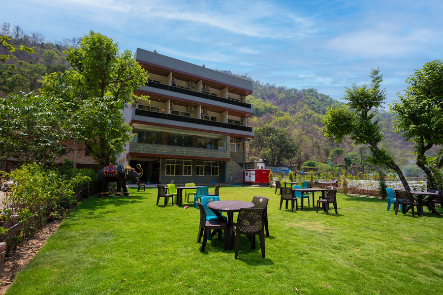 riviera resort rishikesh