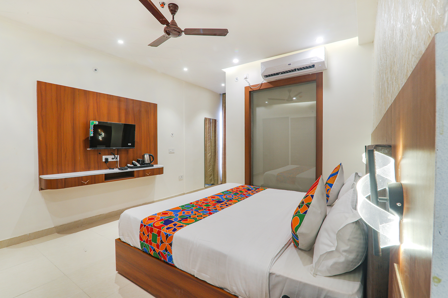 fabhotel raj palace
