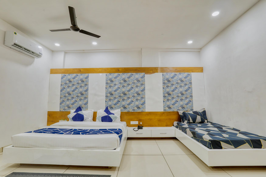 hotel b fine vijay nagar