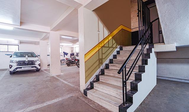 Fabhotel Ess Paradise,GANDHIPURAM,3 star