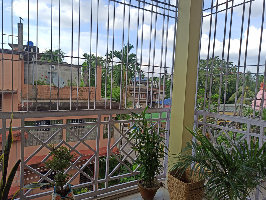Classy Abode,Beltola,2 star