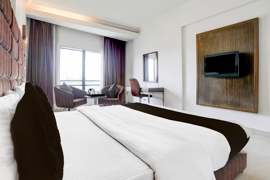 super townhouse bharuch near railway station formerly hotel kohinoor