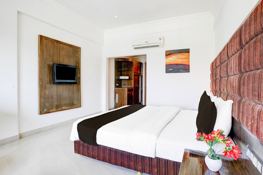 super townhouse bharuch near railway station formerly hotel kohinoor