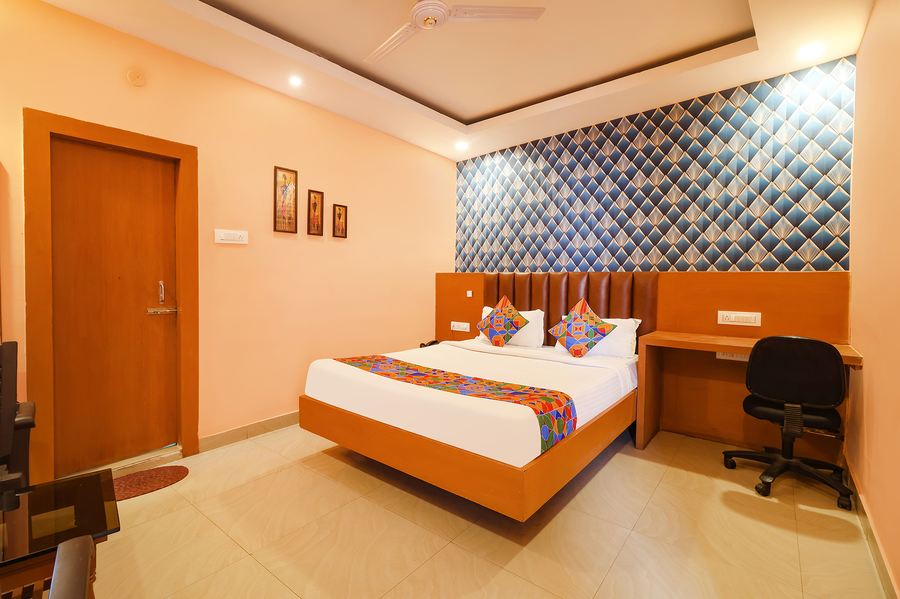 fabhotel shanti international