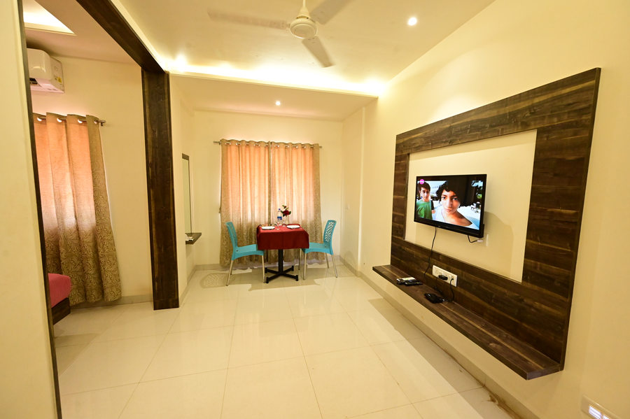 hotel chitara residency