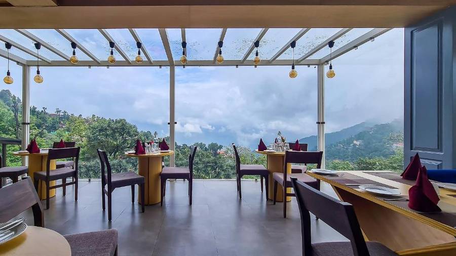 xyst notting hill the mall mussoorie