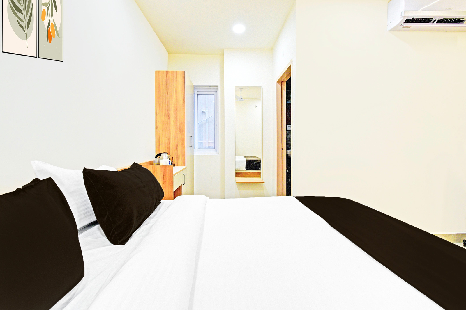 super townhouse oak kompally