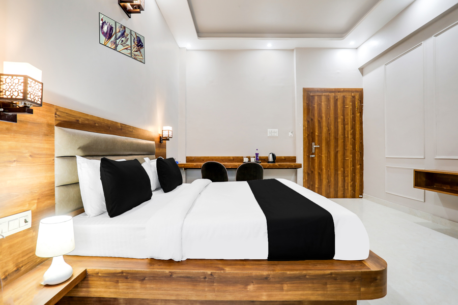 super townhouse kathgharia chowk