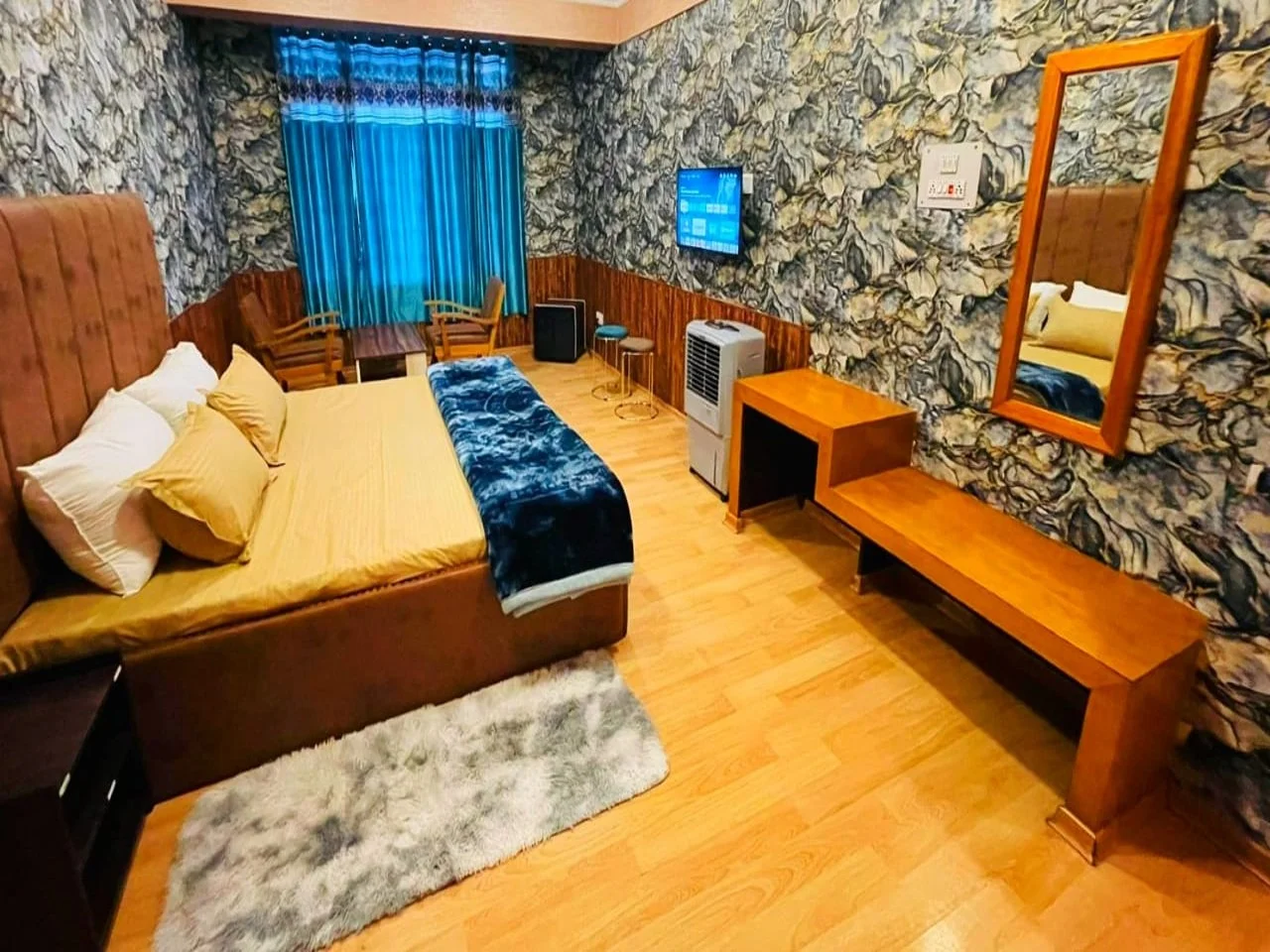 hotel golden palm by rattans 1925