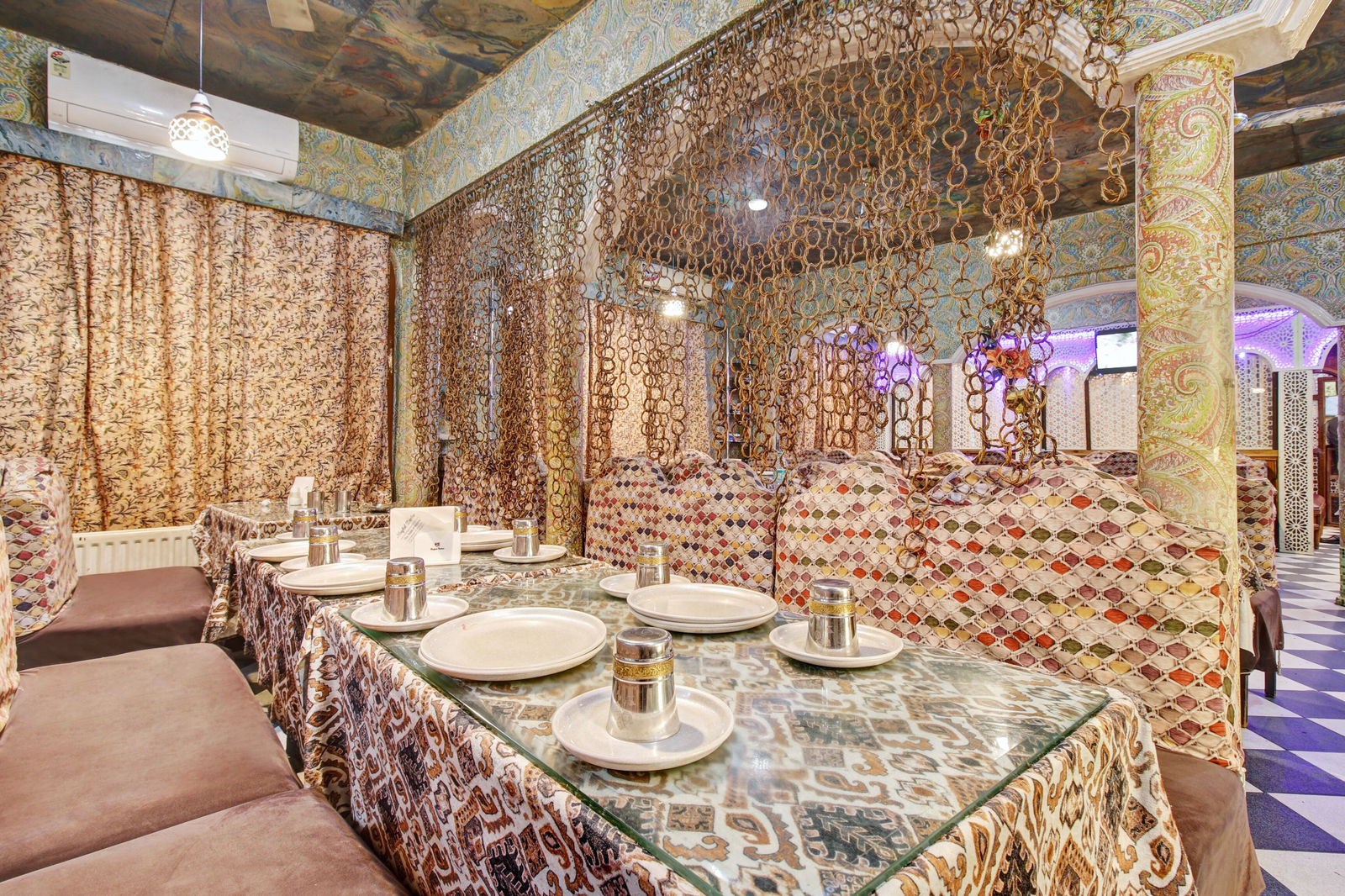 hotel o residency road srinagar