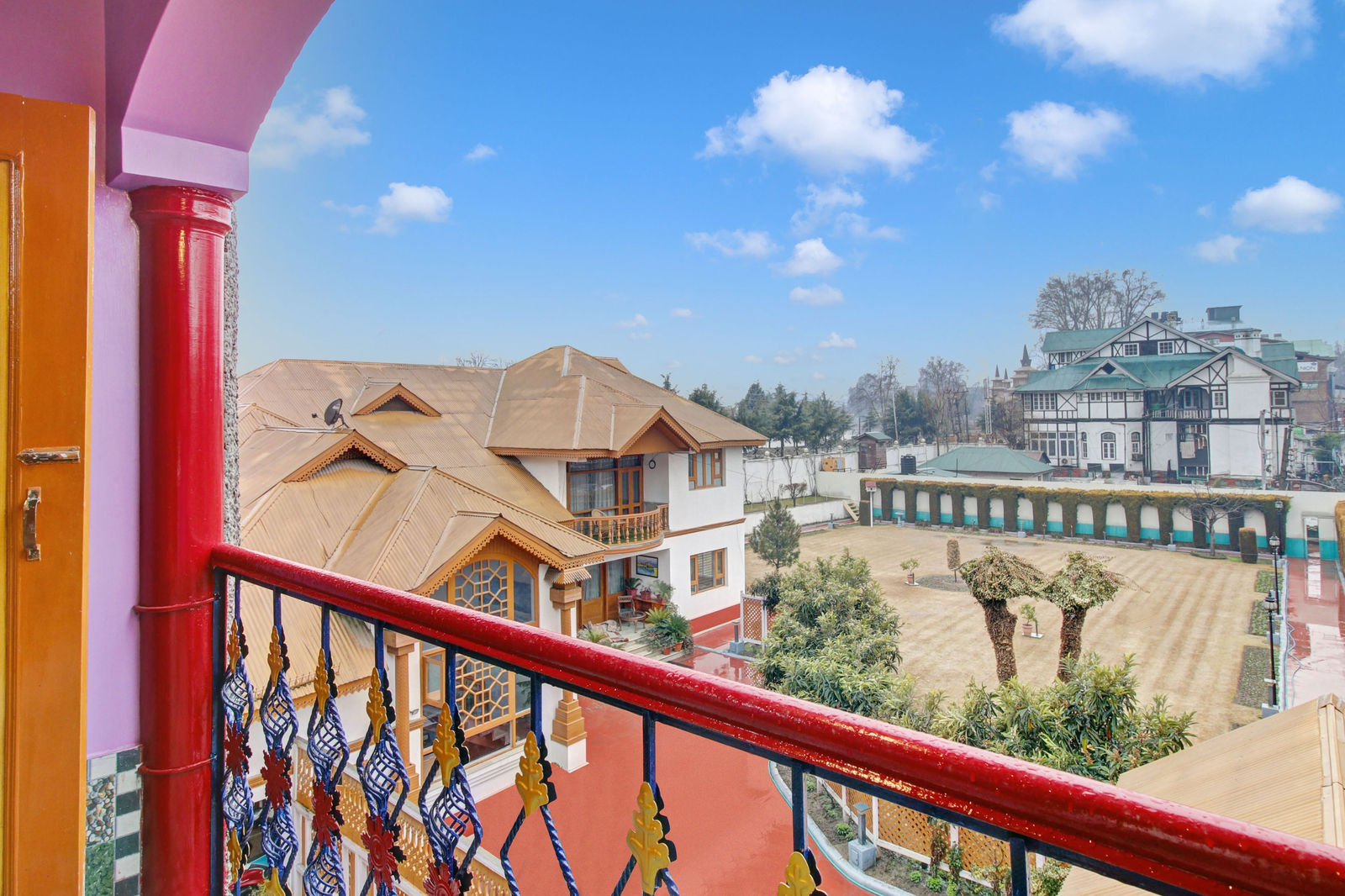 hotel o residency road srinagar