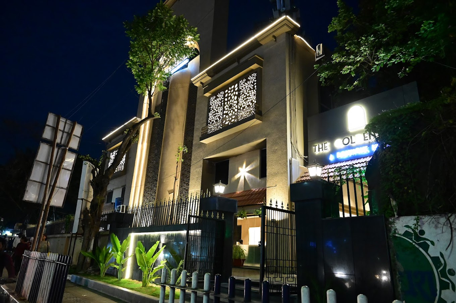 Hotel Golden Arc Pune,Yerawada,3 star