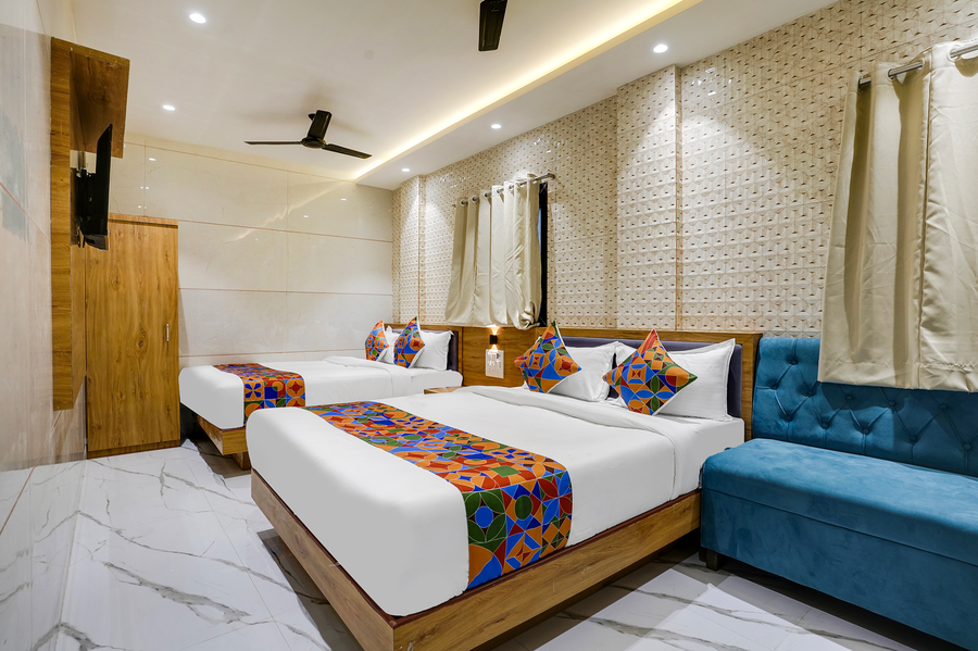 hotel regal residency