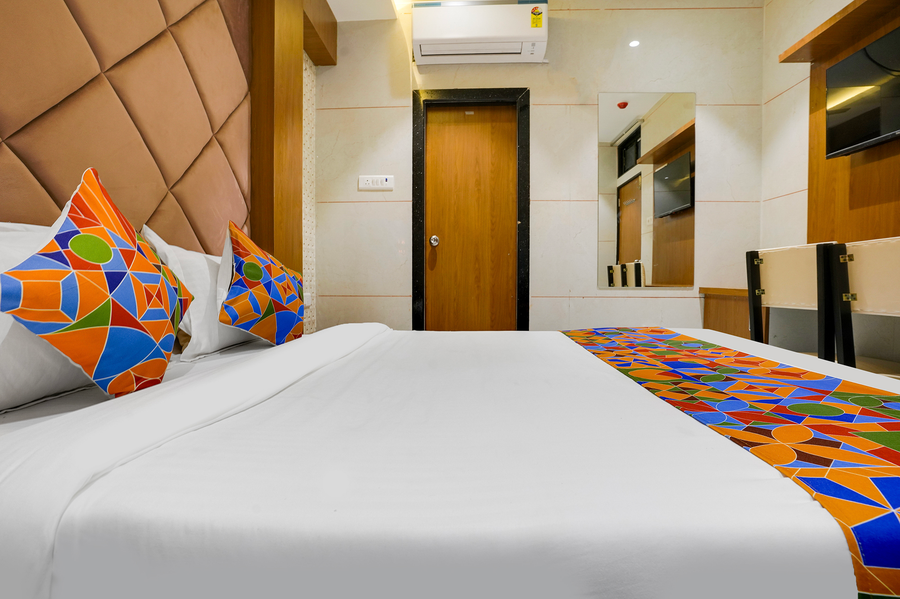 hotel regal residency