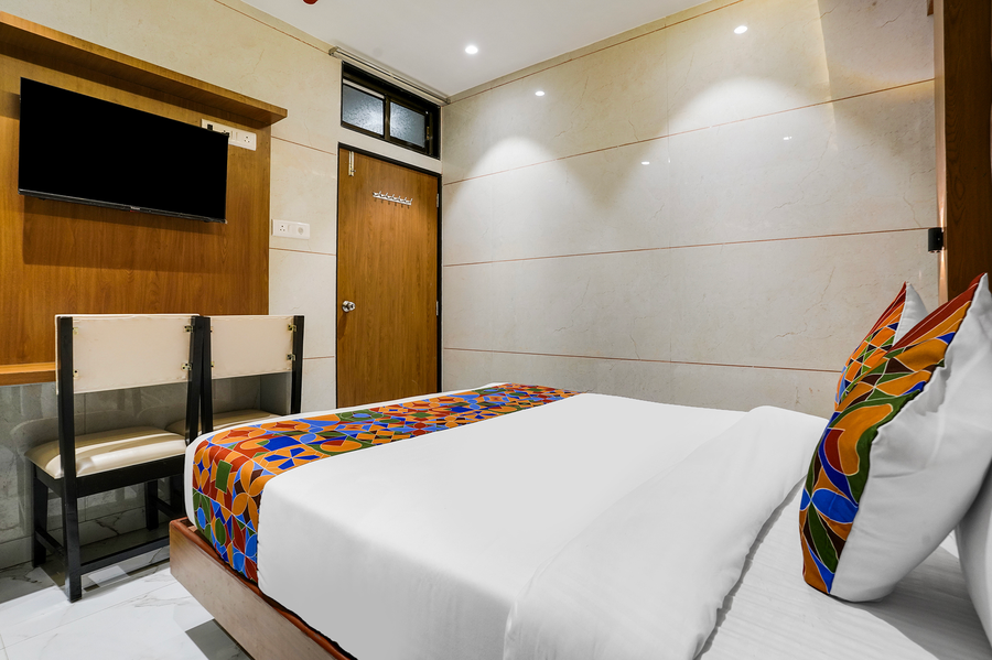 hotel regal residency