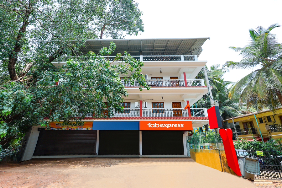Fabexpress Pednekar Plaza - Nr Baga Beach,,4 star
