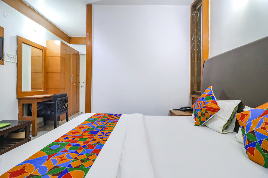 fabhotel nand