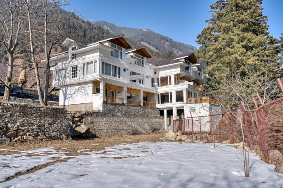 xenious white house eco resort