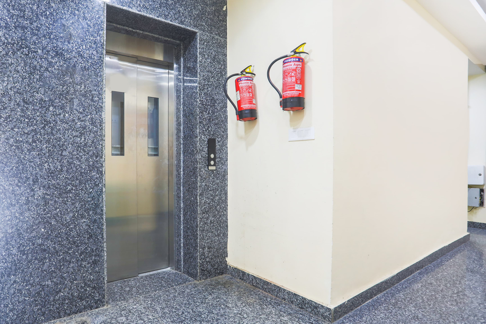 super collection o sector 44 near botanical garden formerly hotel culture