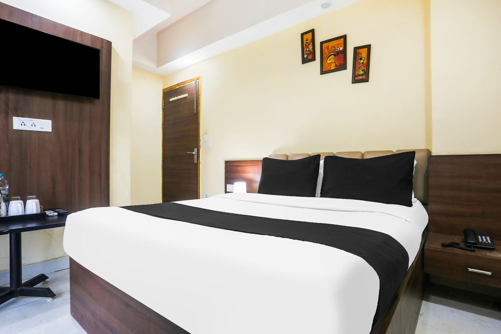 super collection o sector 44 near botanical garden formerly hotel culture