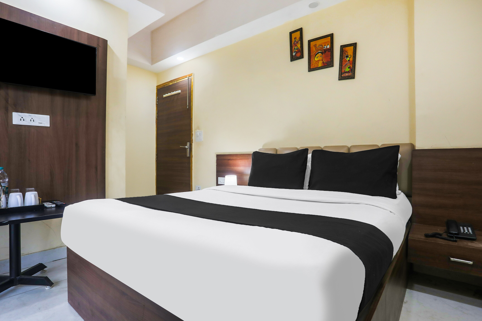 super collection o sector 44 near botanical garden formerly hotel culture