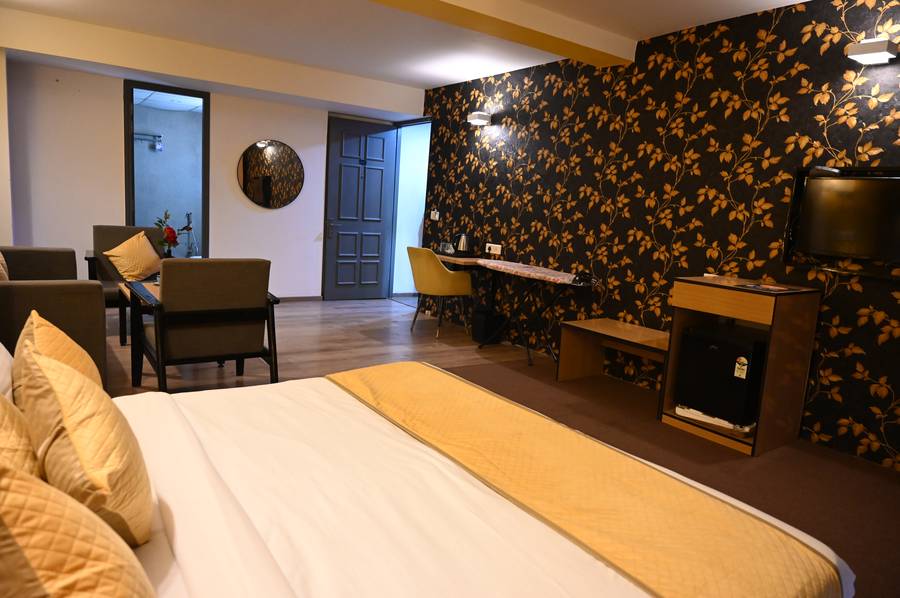 My One Hotel,Golf Course Road,3 star
